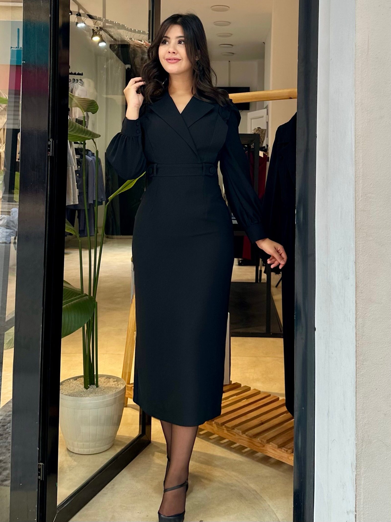 Robe Lamias – Image 2